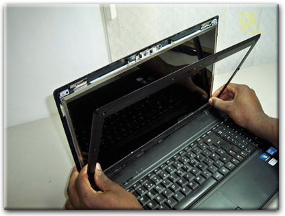 Замена экрана ноутбука Lenovo в Перми
