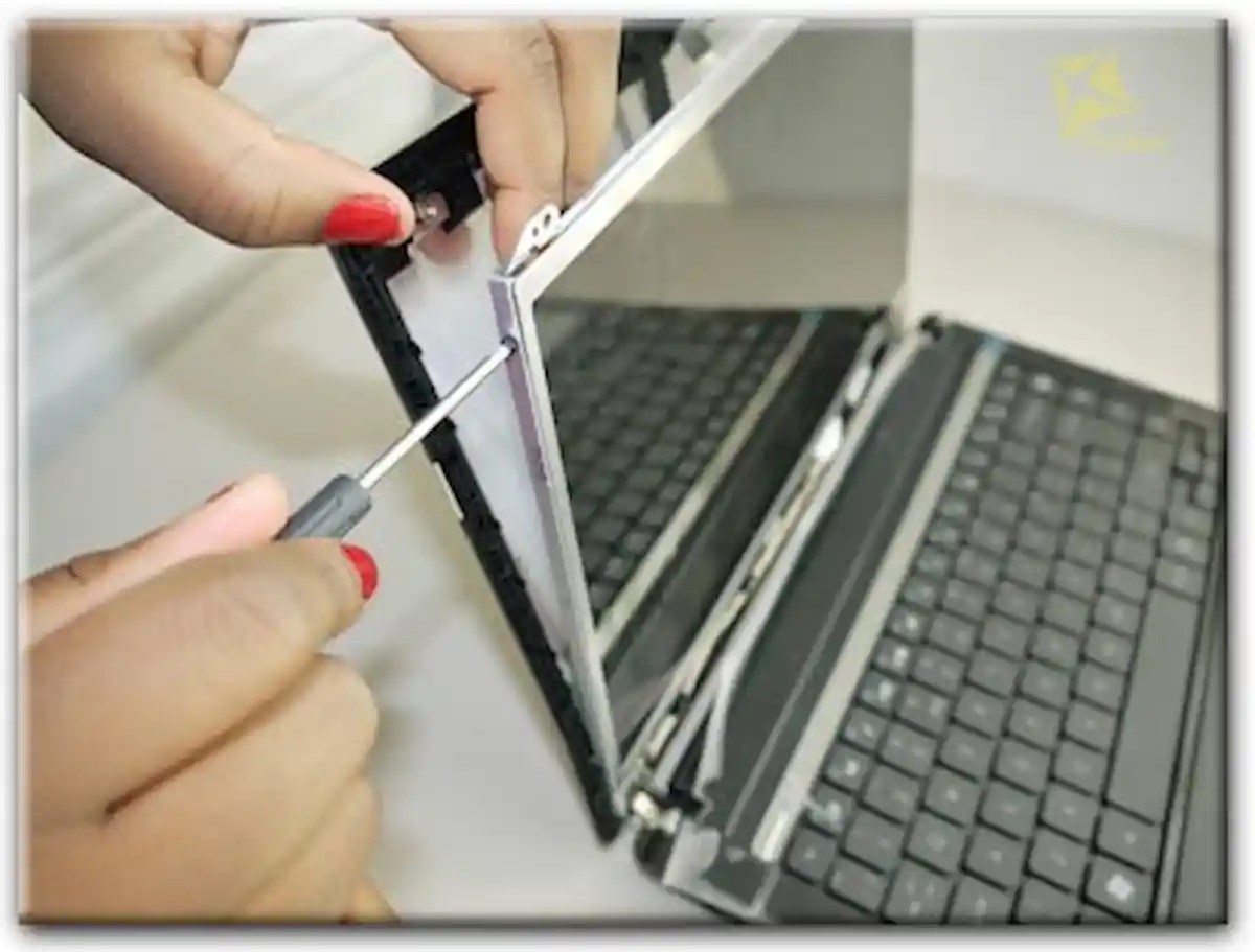 Замена экрана ноутбука Packard Bell в Перми